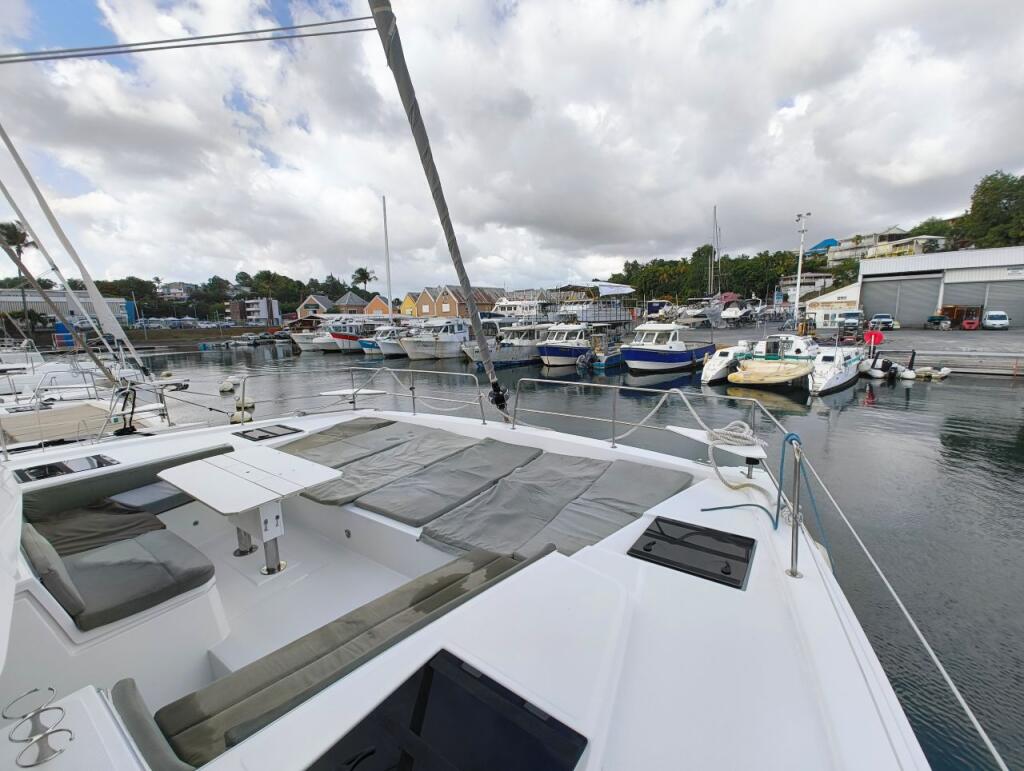 Catamaran 