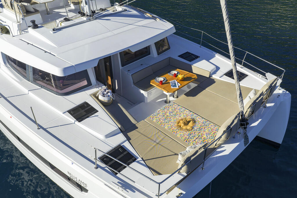 Catamaran 