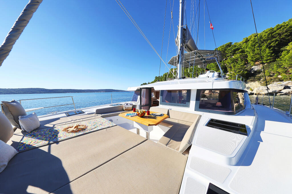 Catamaran 