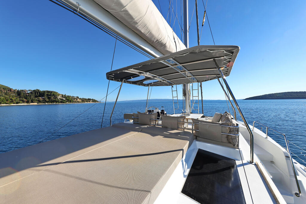 Catamaran 