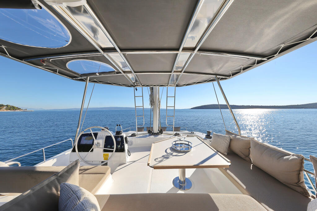 Catamaran 
