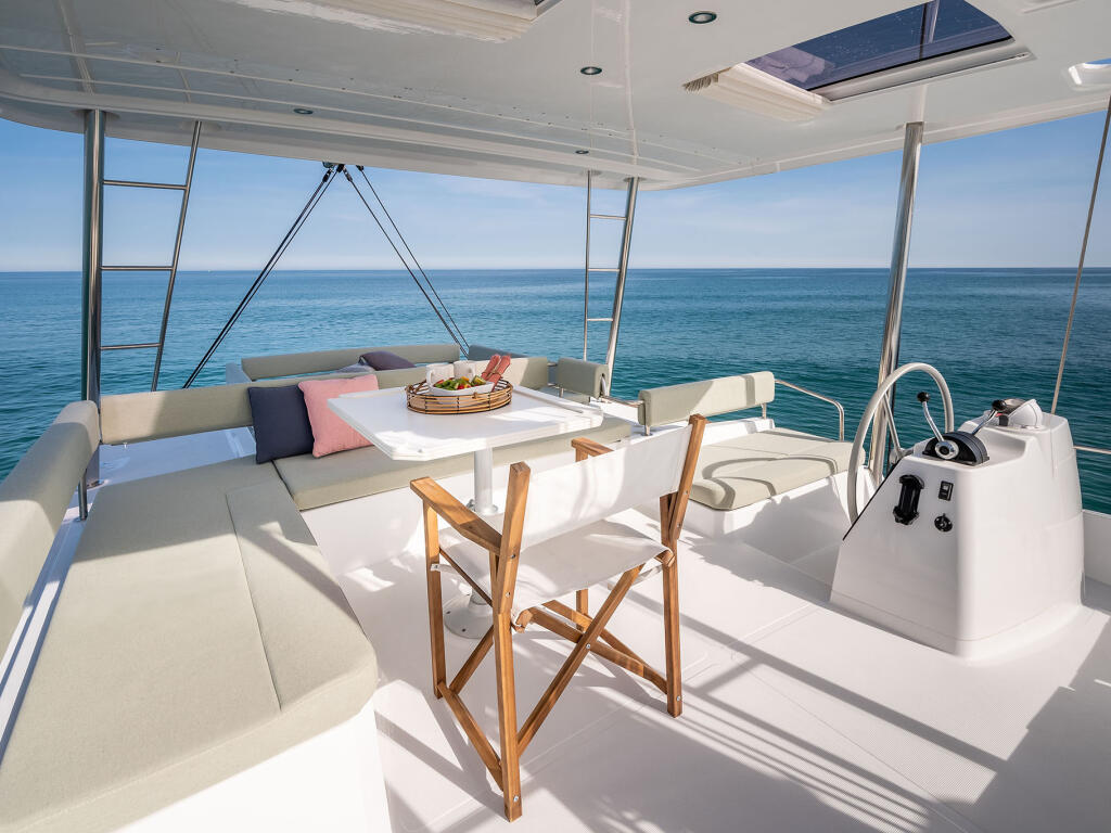 Catamaran 