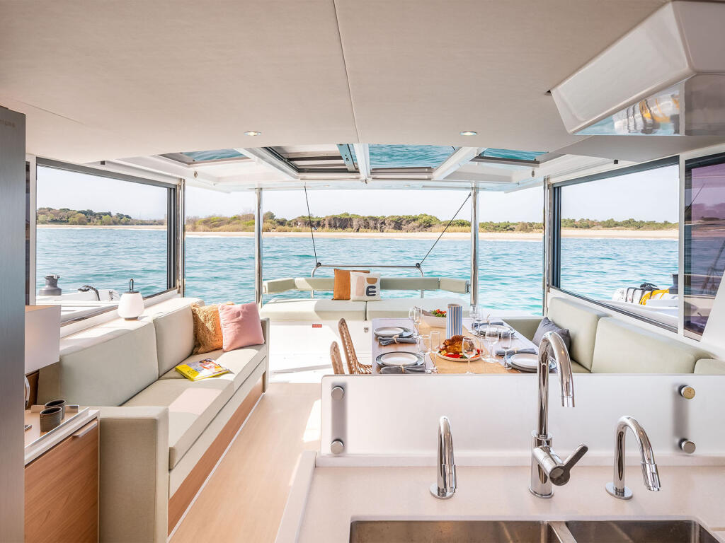 Catamaran 