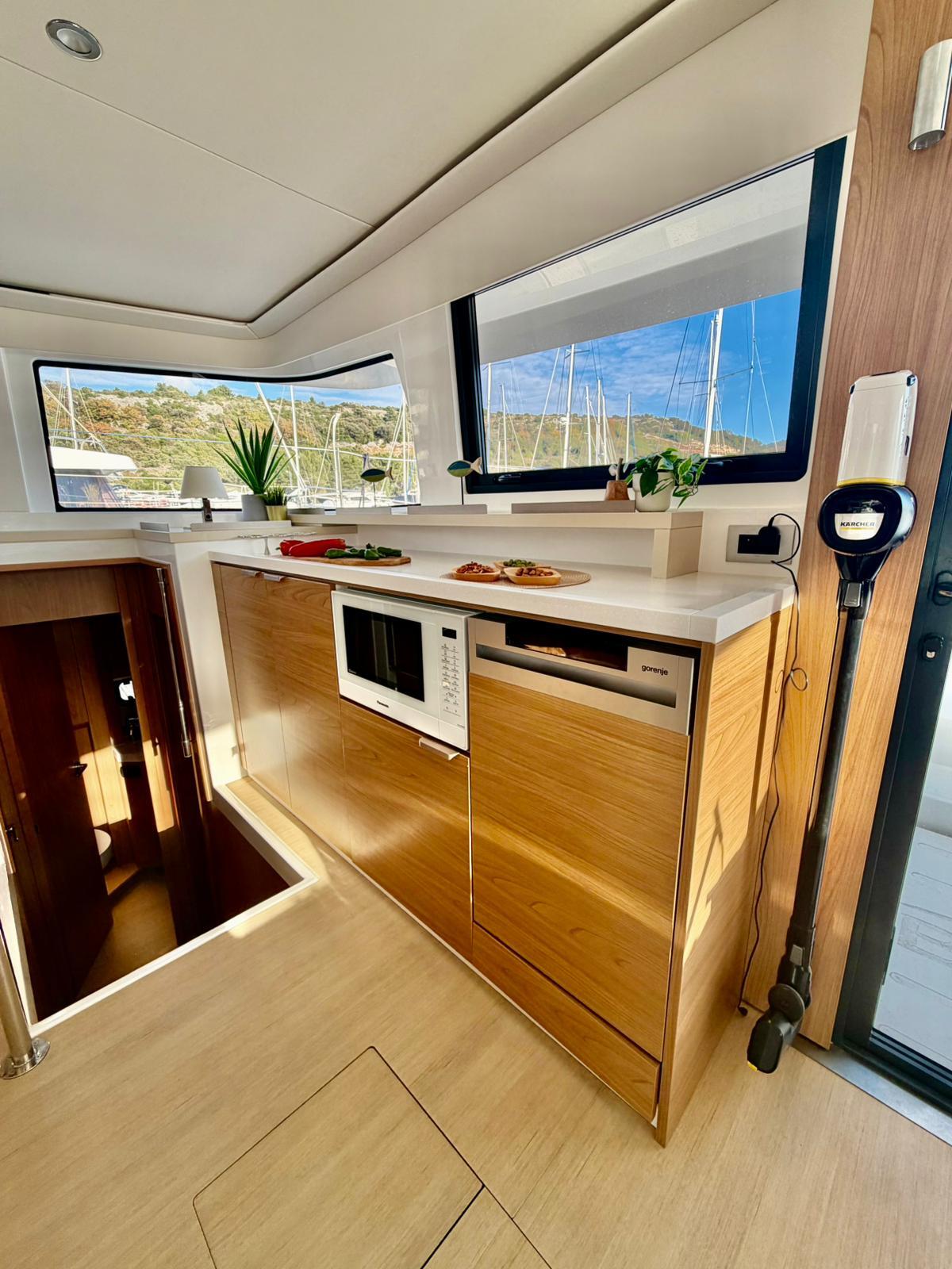 Catamaran 