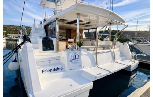 Catamaran 
