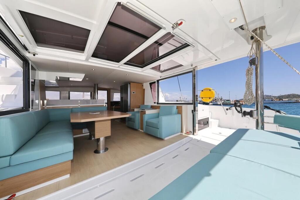 Catamaran 