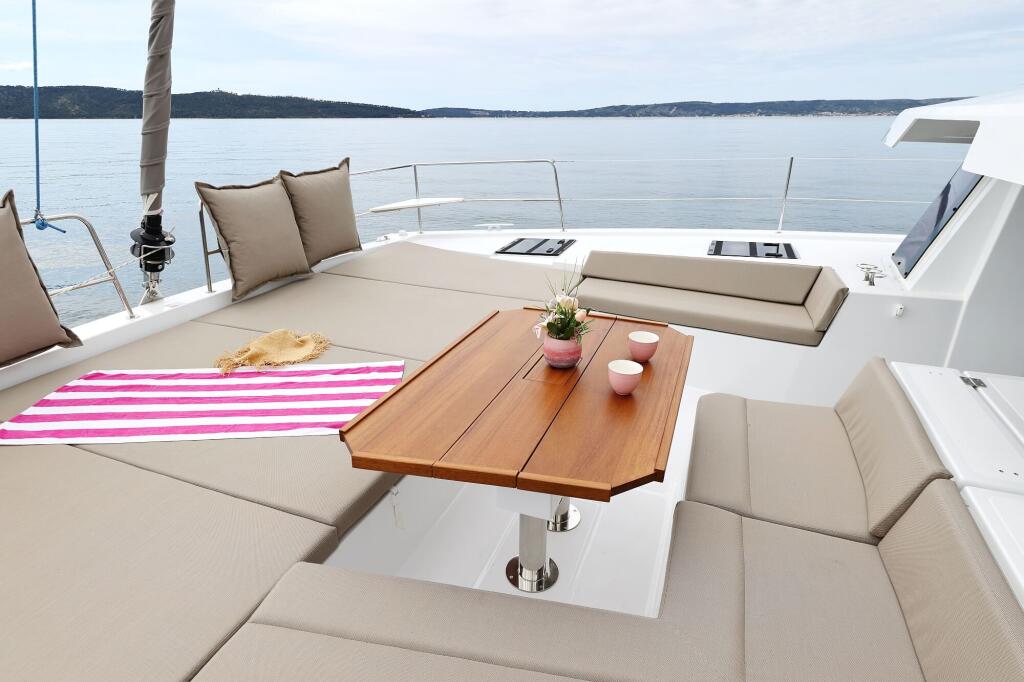 Catamaran 