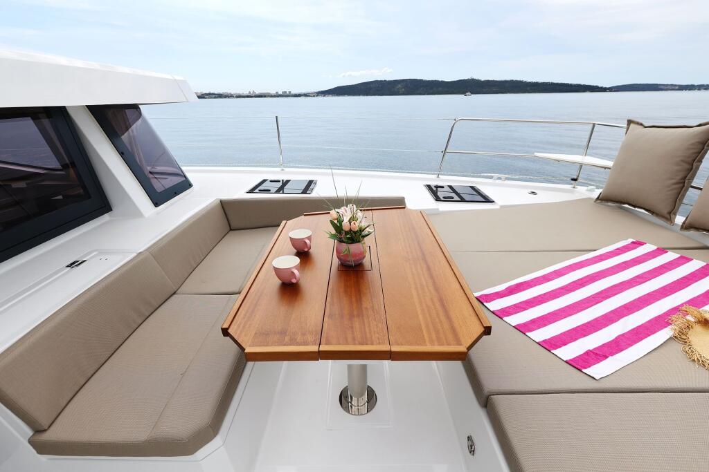 Catamaran 