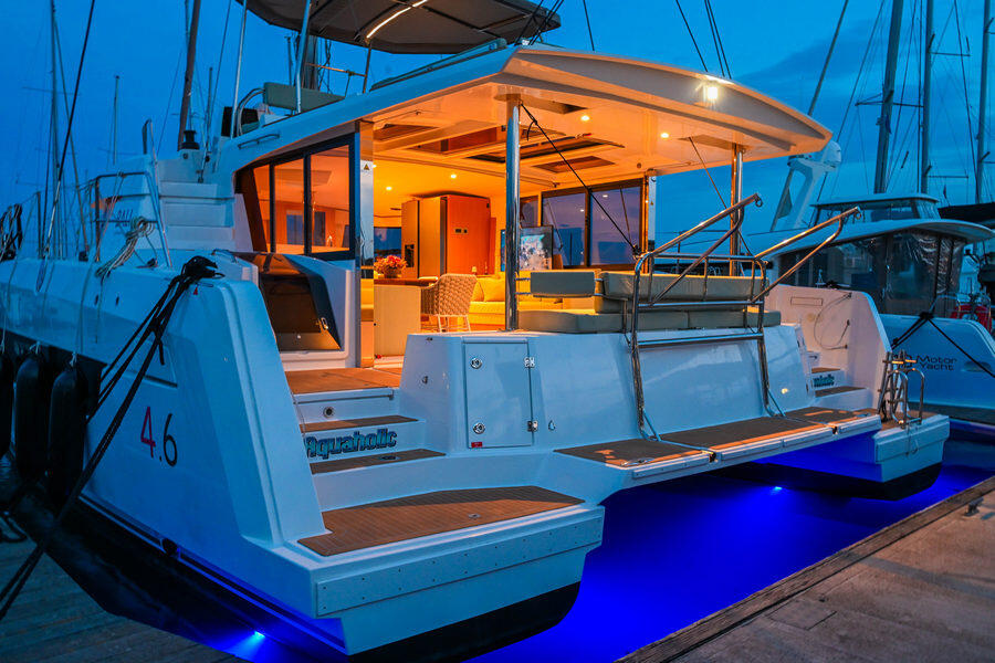 Catamaran 