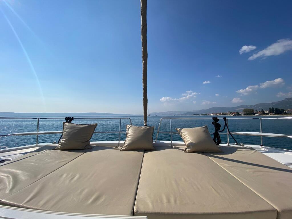 Catamaran 