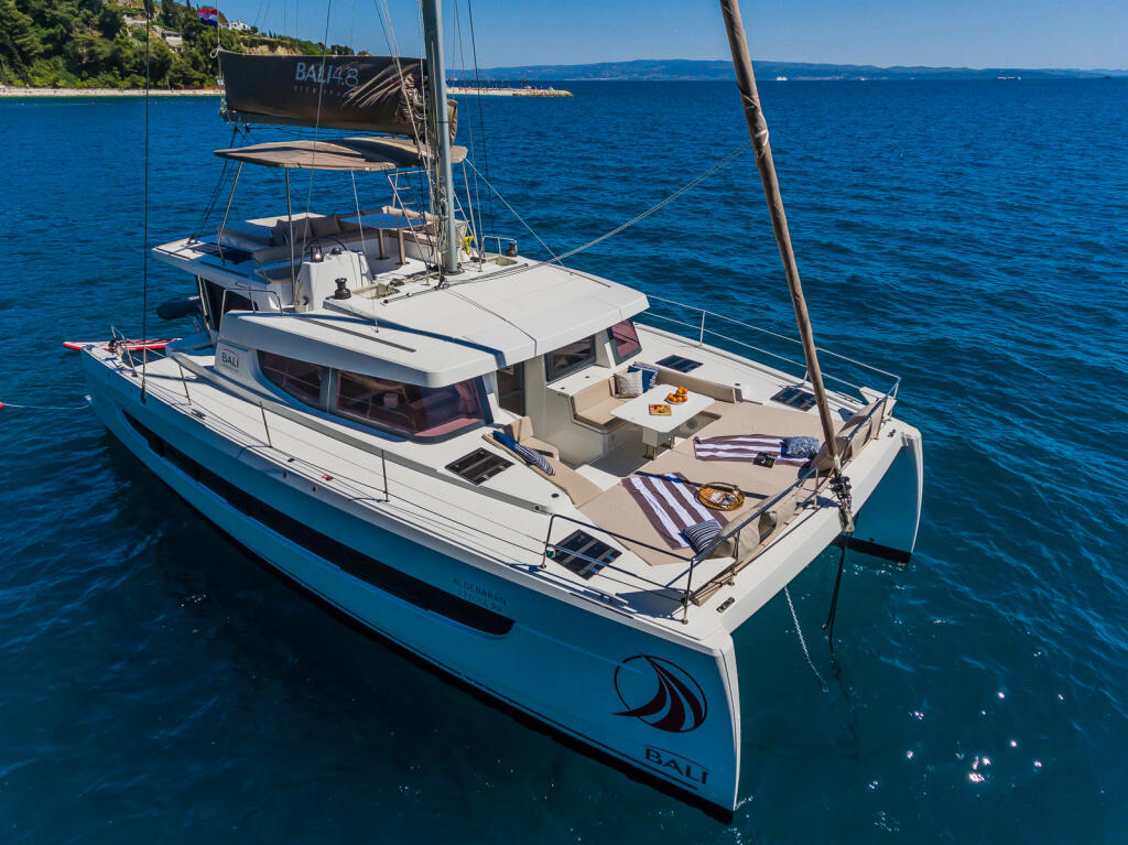 Catamaran 
