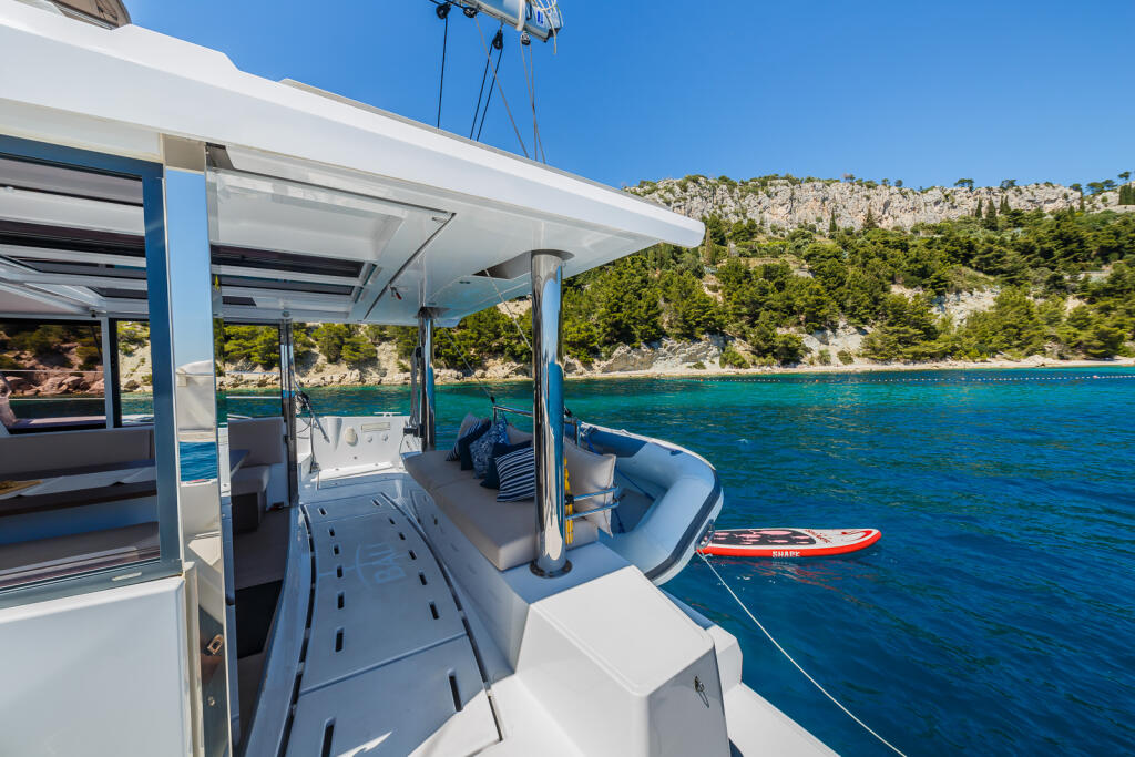 Catamaran 