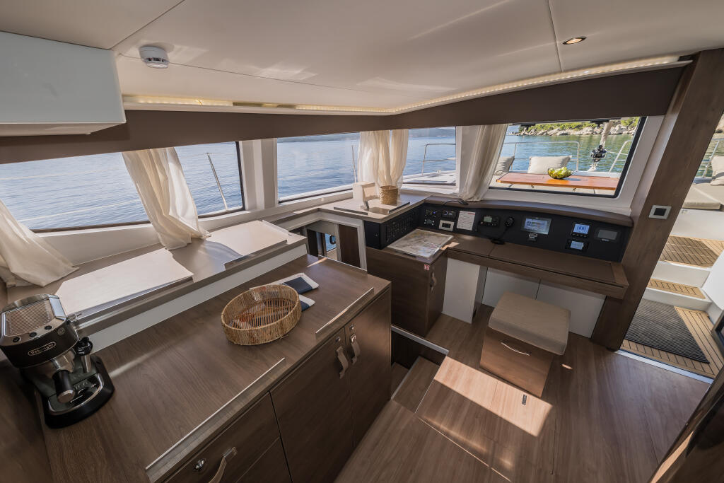 Catamaran 