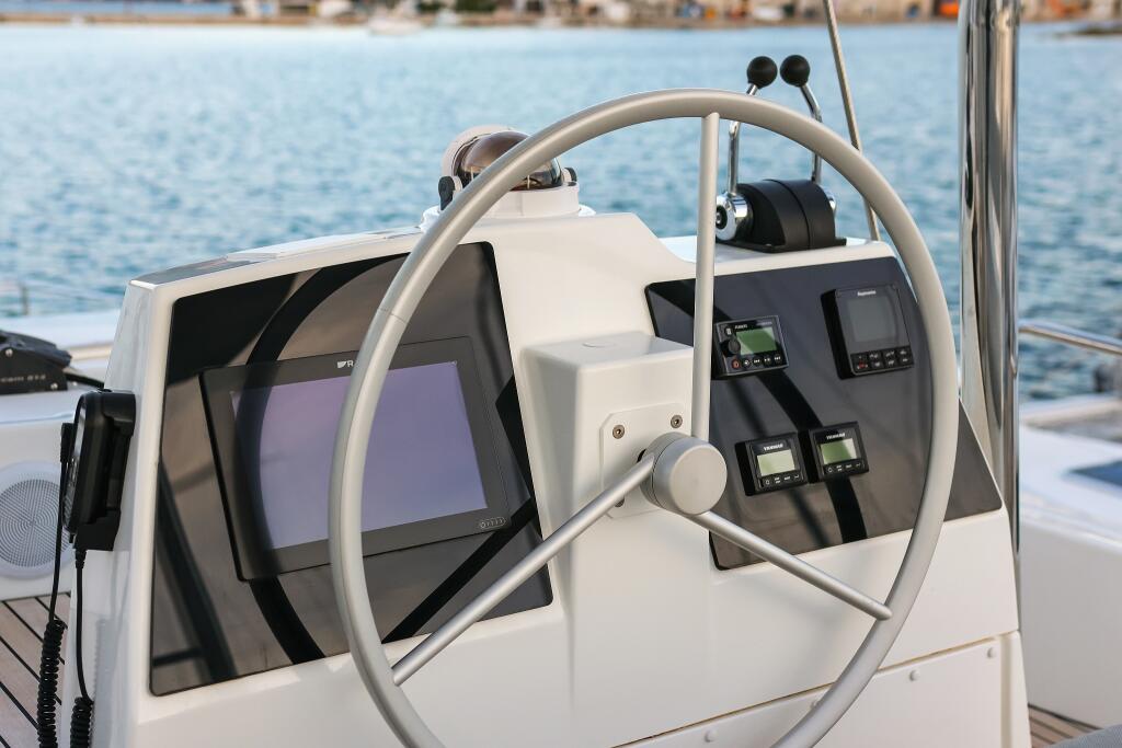 Catamaran 