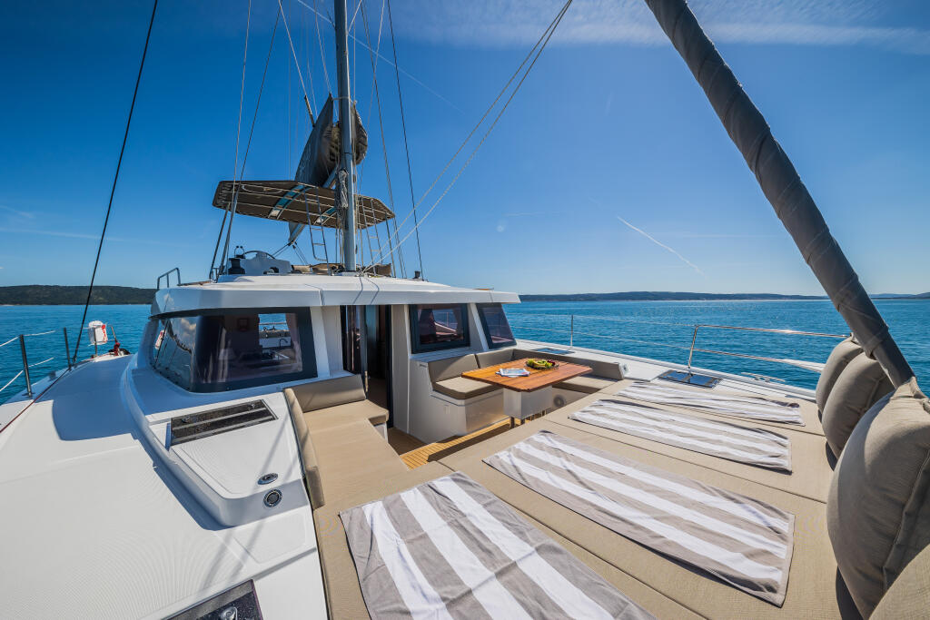 Catamaran 
