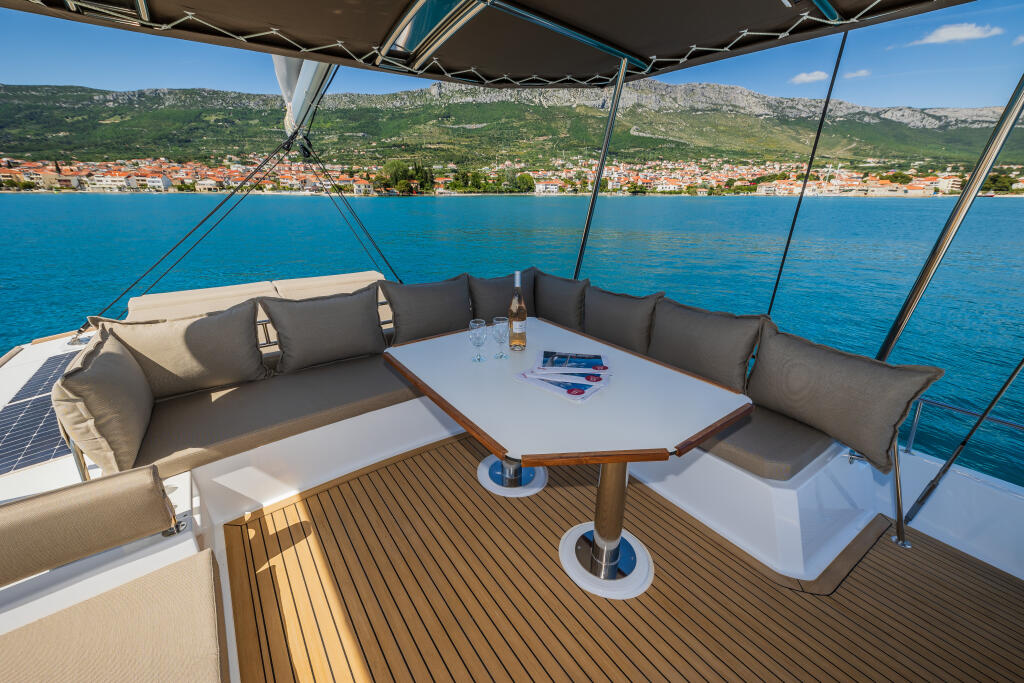 Catamaran 