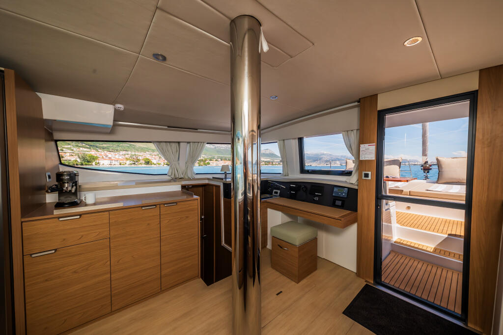 Catamaran 