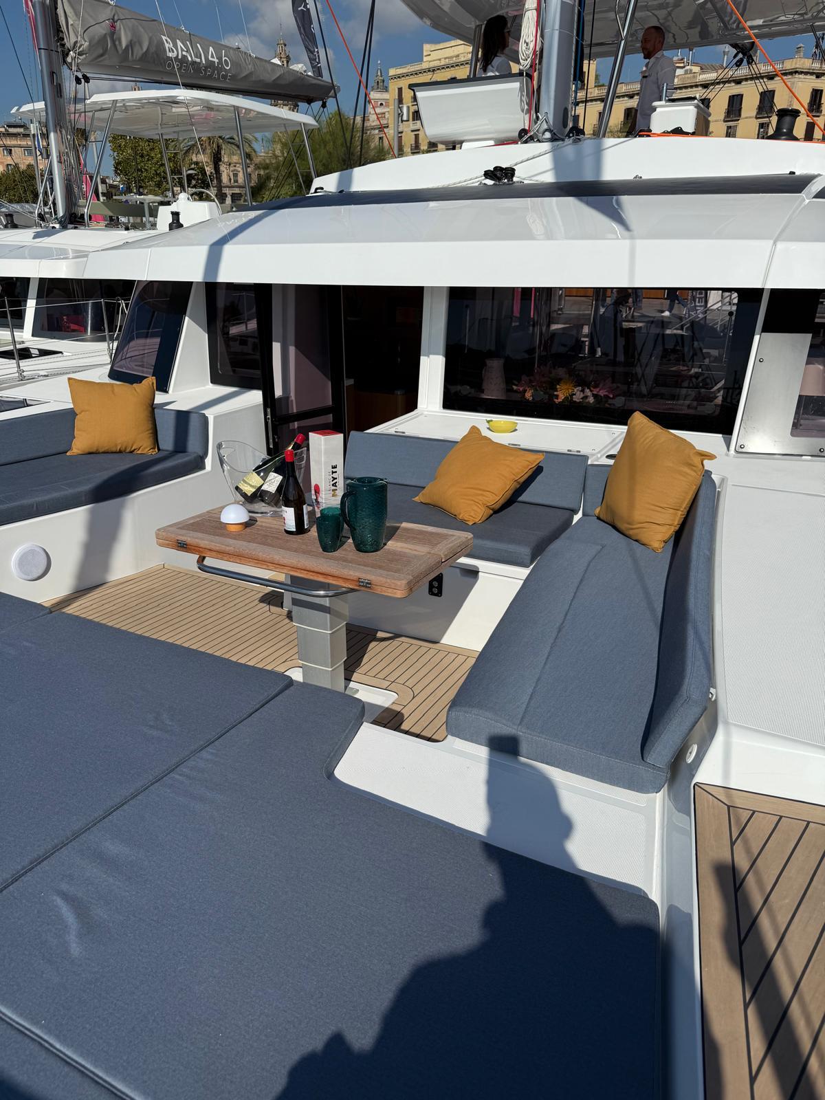 Catamaran 