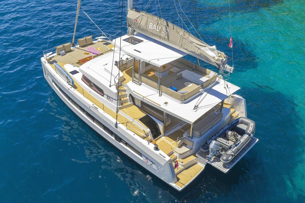 Catamaran 
