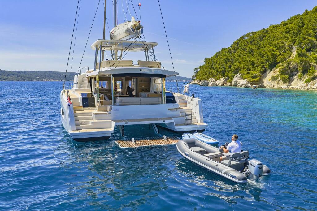 Catamaran 
