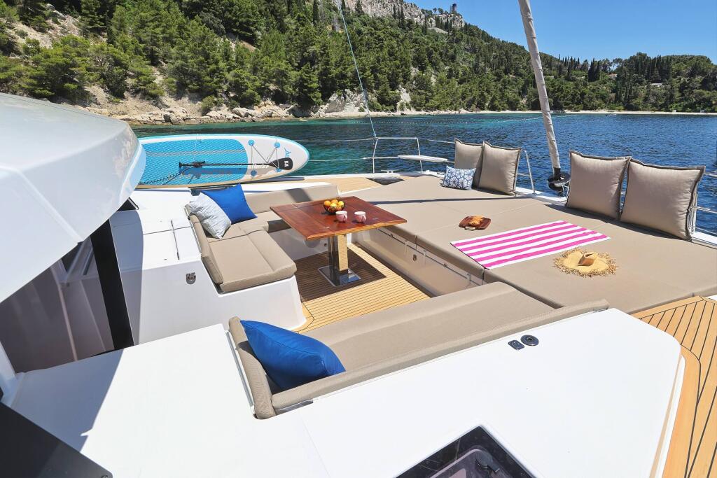 Catamaran 