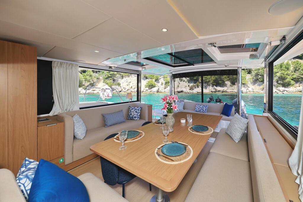 Catamaran 