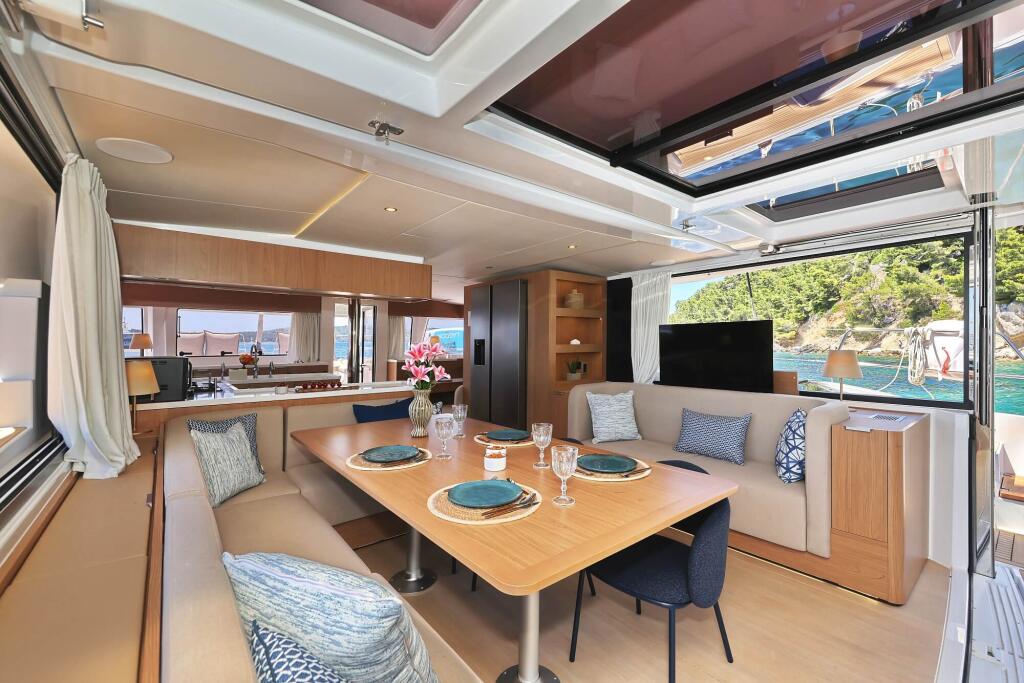 Catamaran 