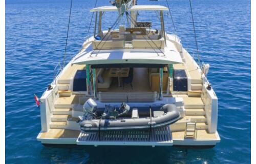 Catamaran 