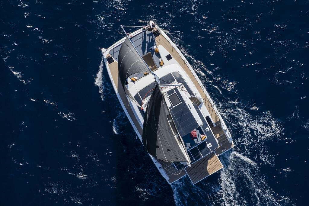 Catamaran 