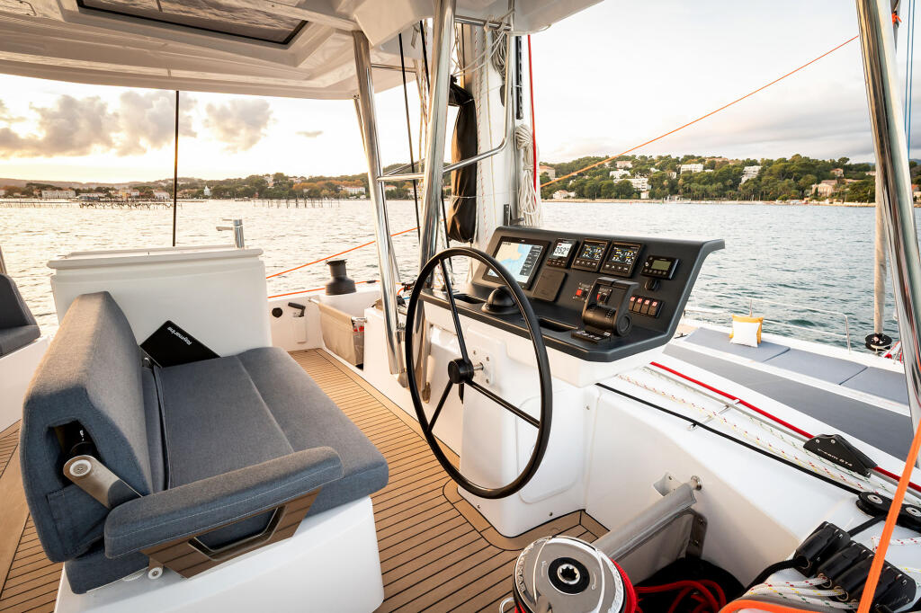 Catamaran 