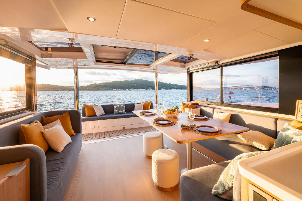 Catamaran 
