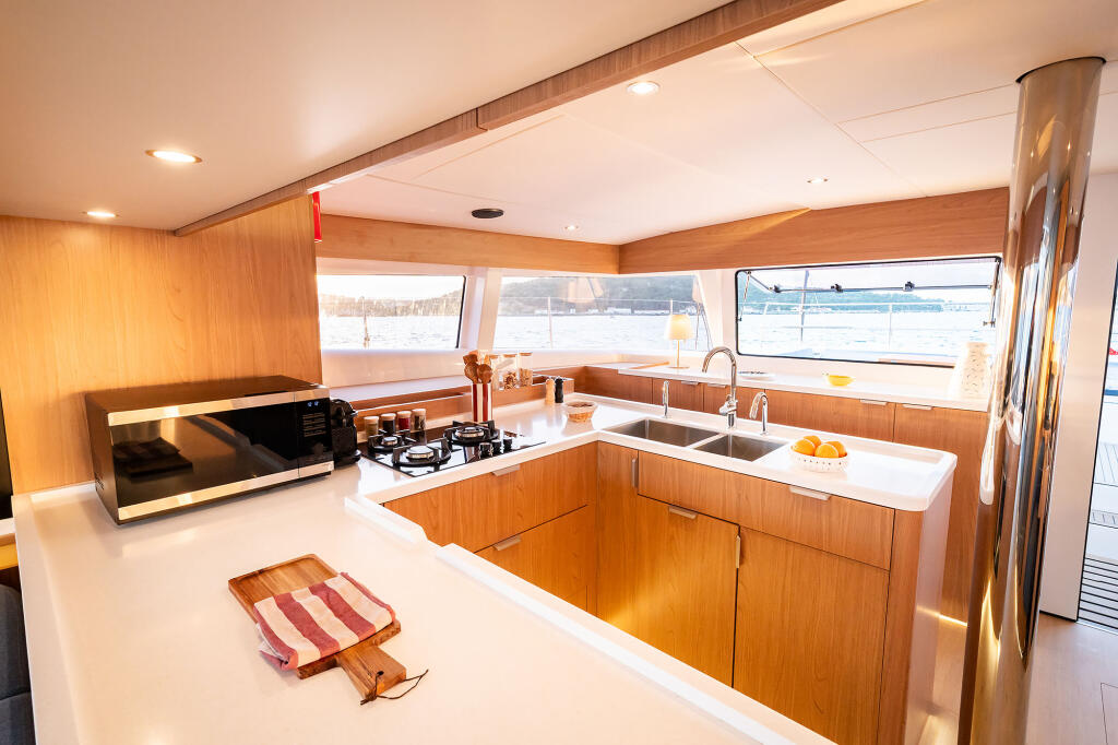Catamaran 