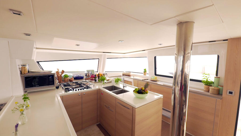 Catamaran 