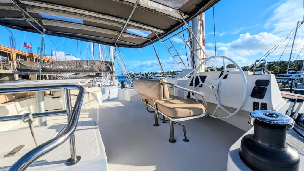 Catamaran 