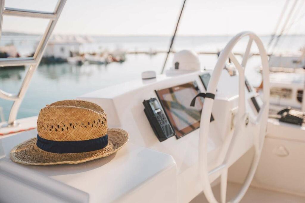 Catamaran 