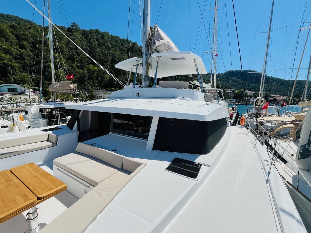 Catamaran 
