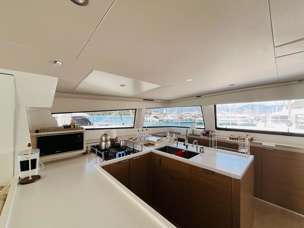 Catamaran 