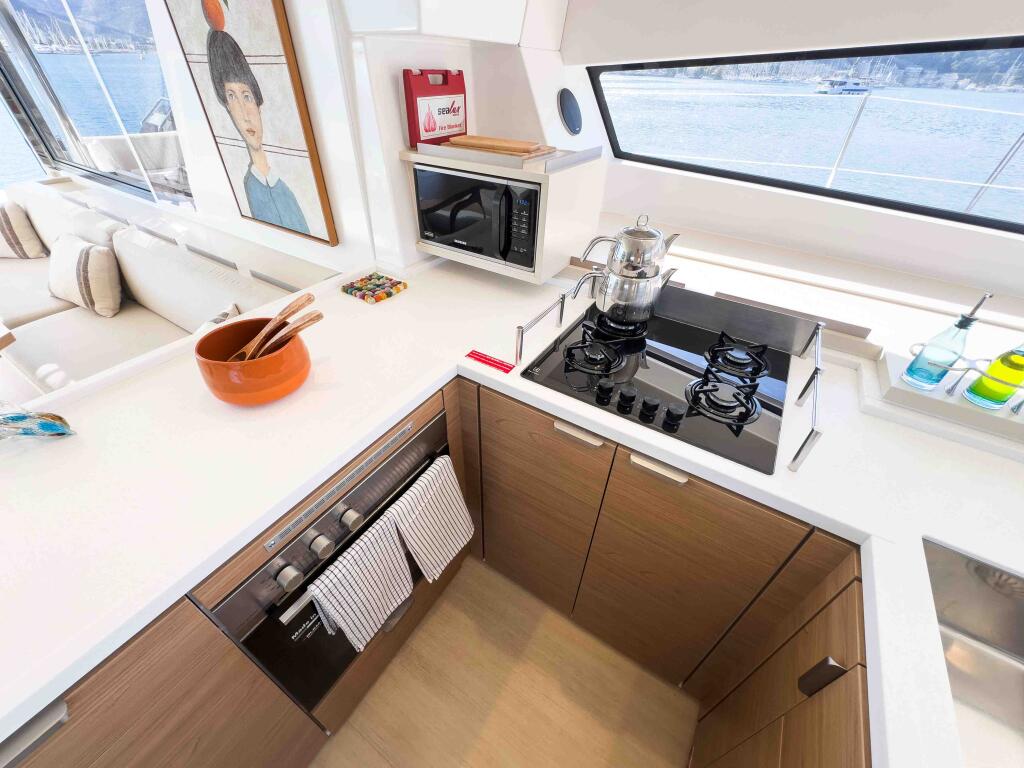 Catamaran 