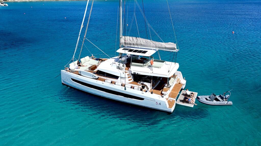 Catamaran 