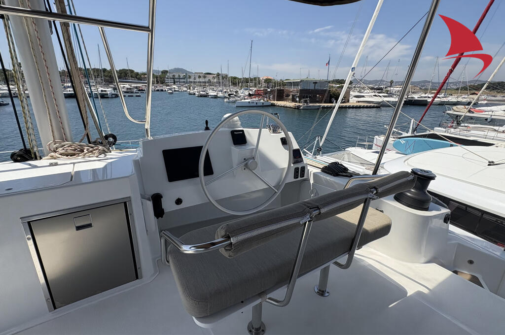 Catamaran 