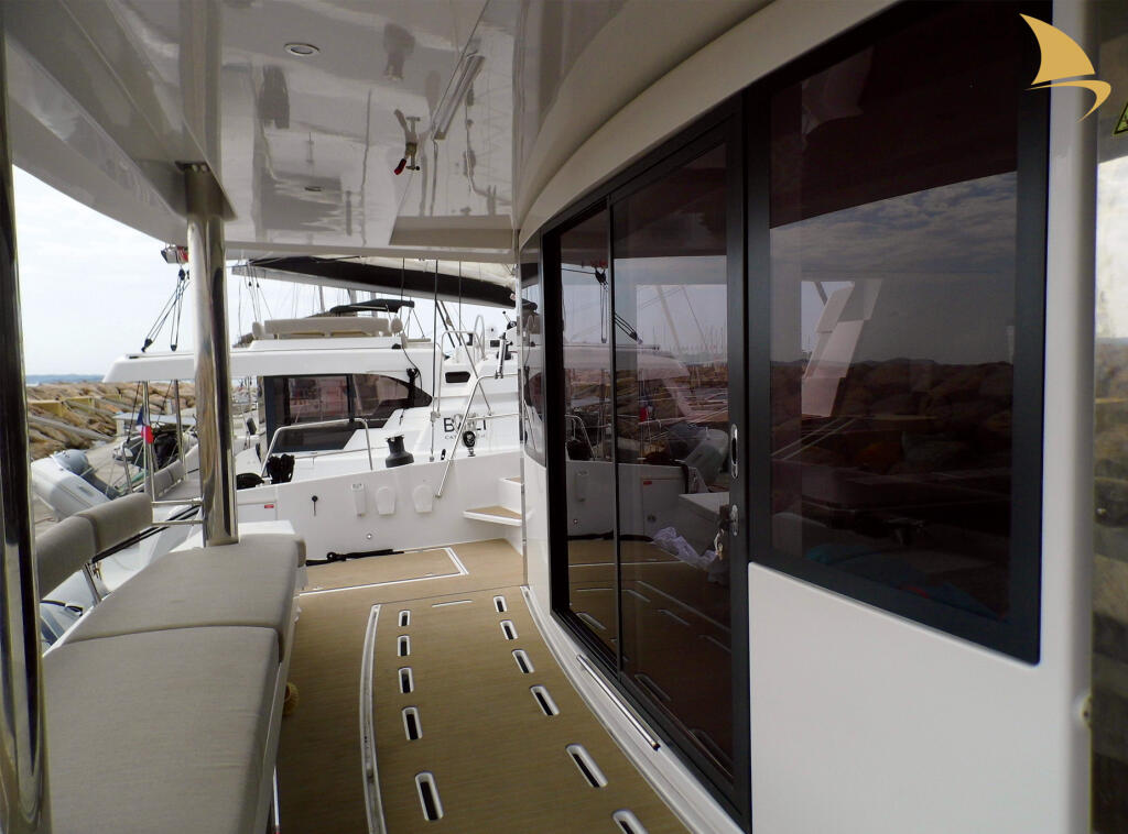 Catamaran 