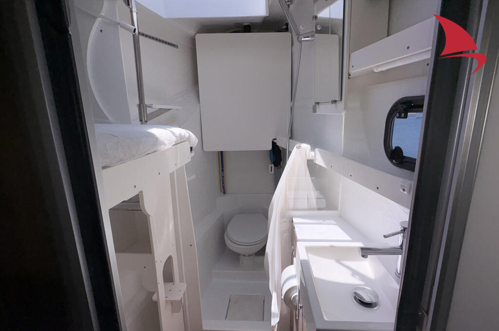 Catamaran 