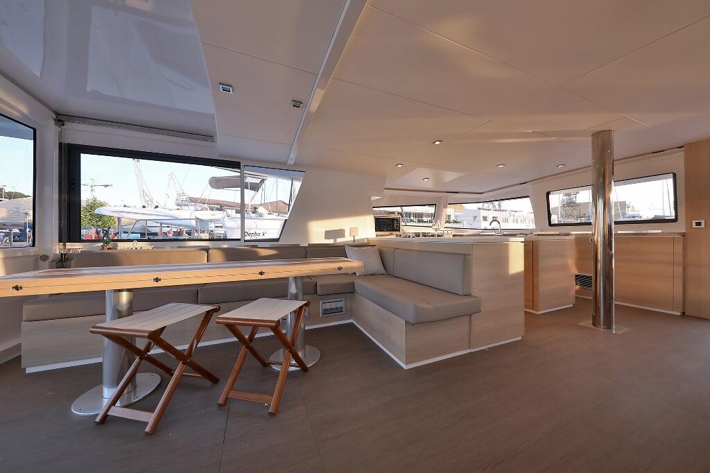 Catamaran 