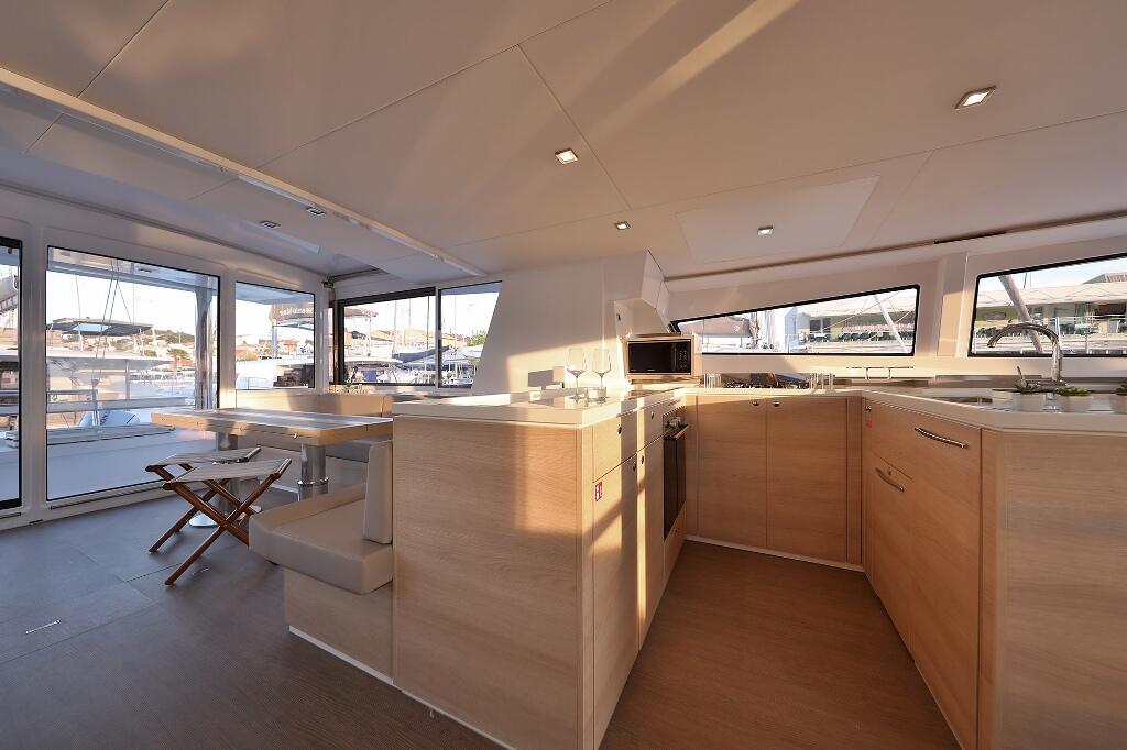 Catamaran 