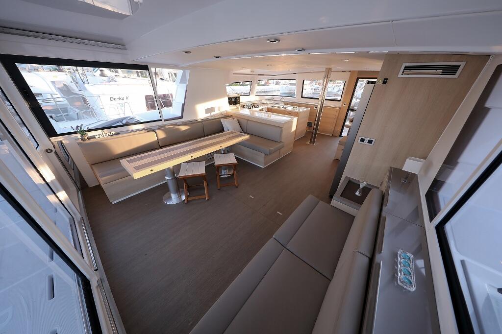 Catamaran 