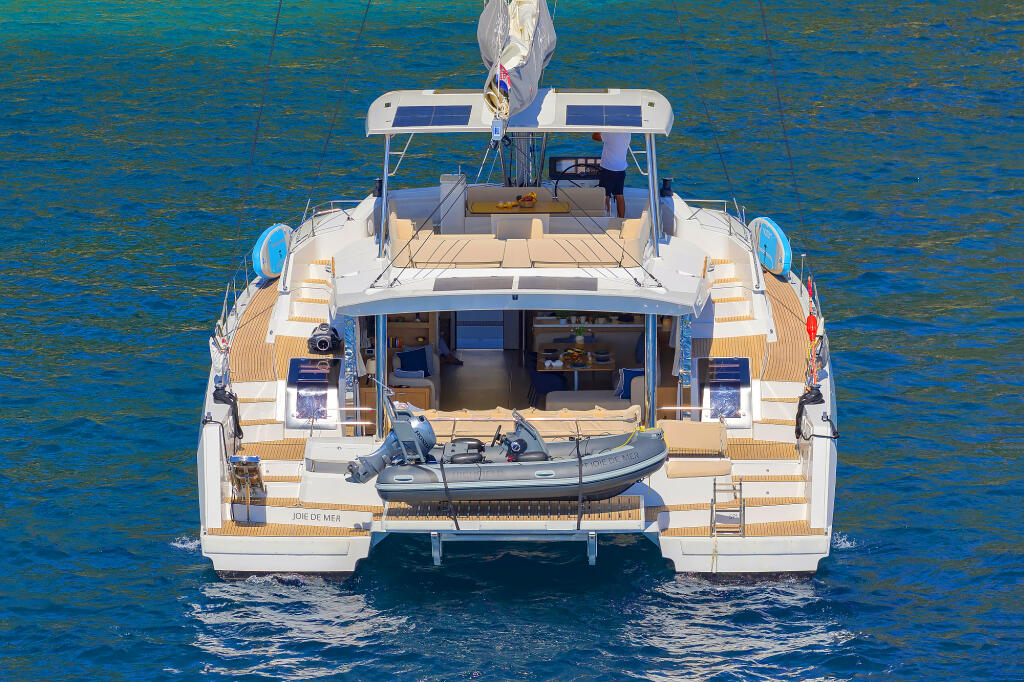 Catamaran 