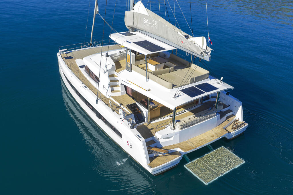 Catamaran 