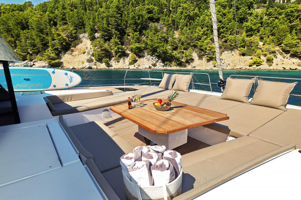 Catamaran 