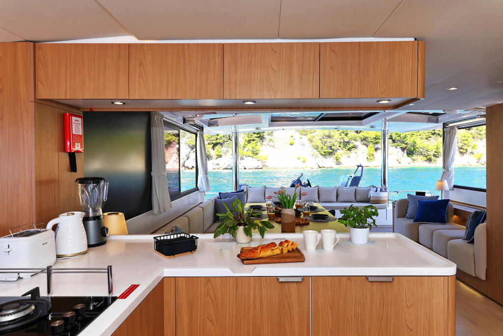 Catamaran 