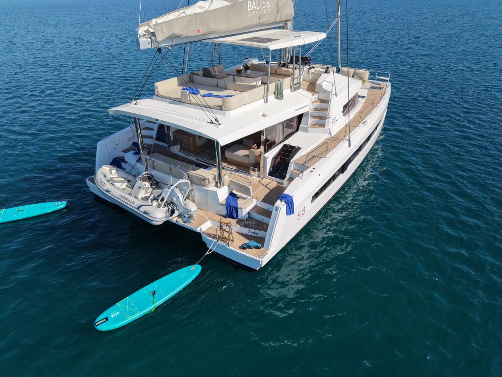 Catamaran 